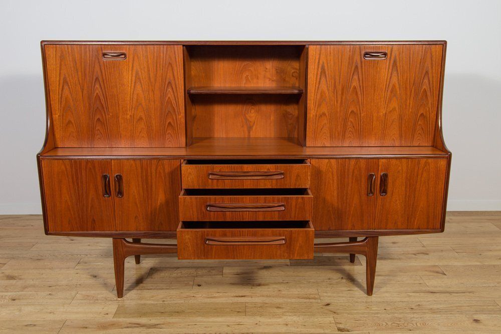 Mid Century Model Fresco Sideboard In Teak By Victor Wilkins For G Plan, United Kingdom, 1960s photo vintage
