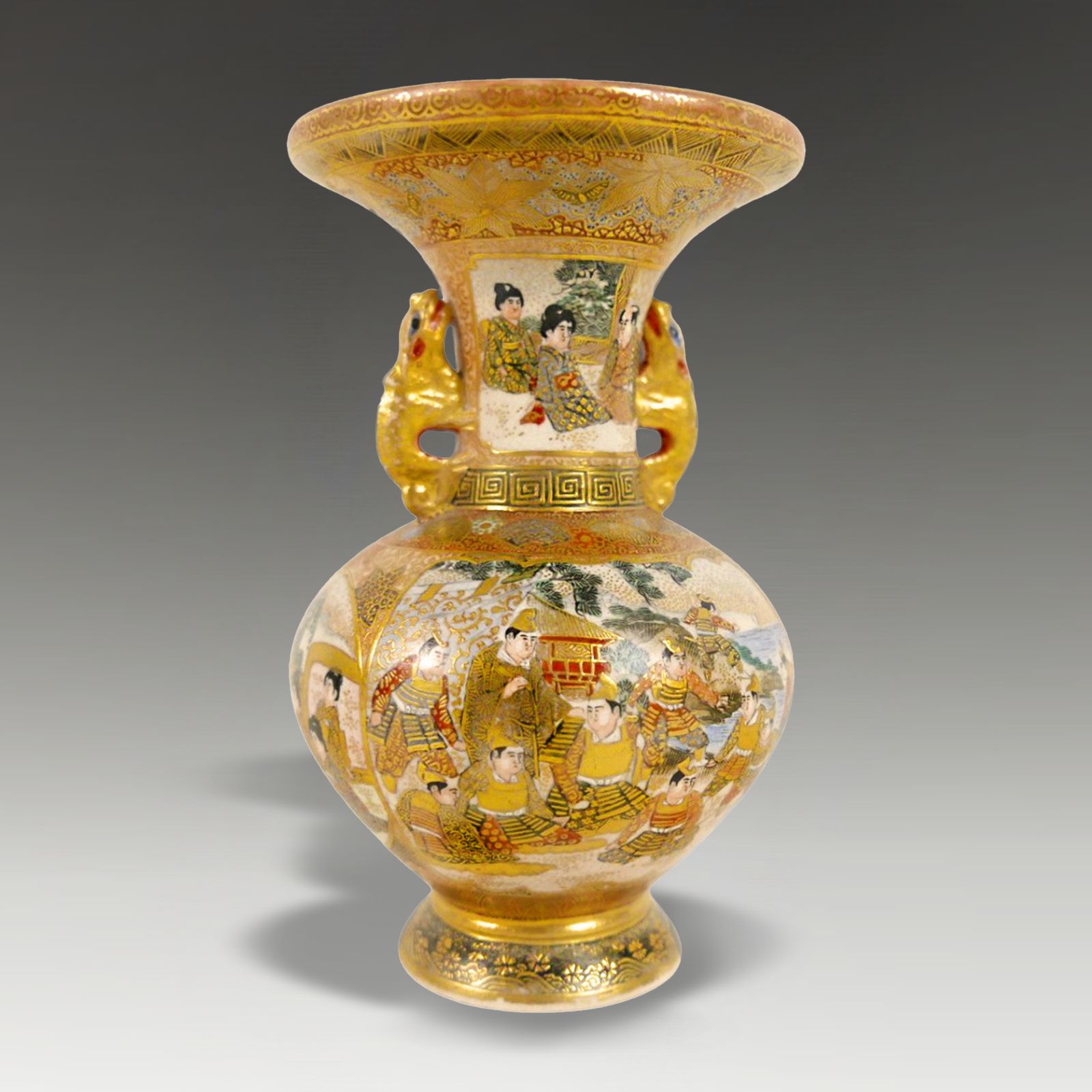 Japanese Late Meiji Satsuma Vase Signed Satsuma 12cm (5")  High  Lovely Quality