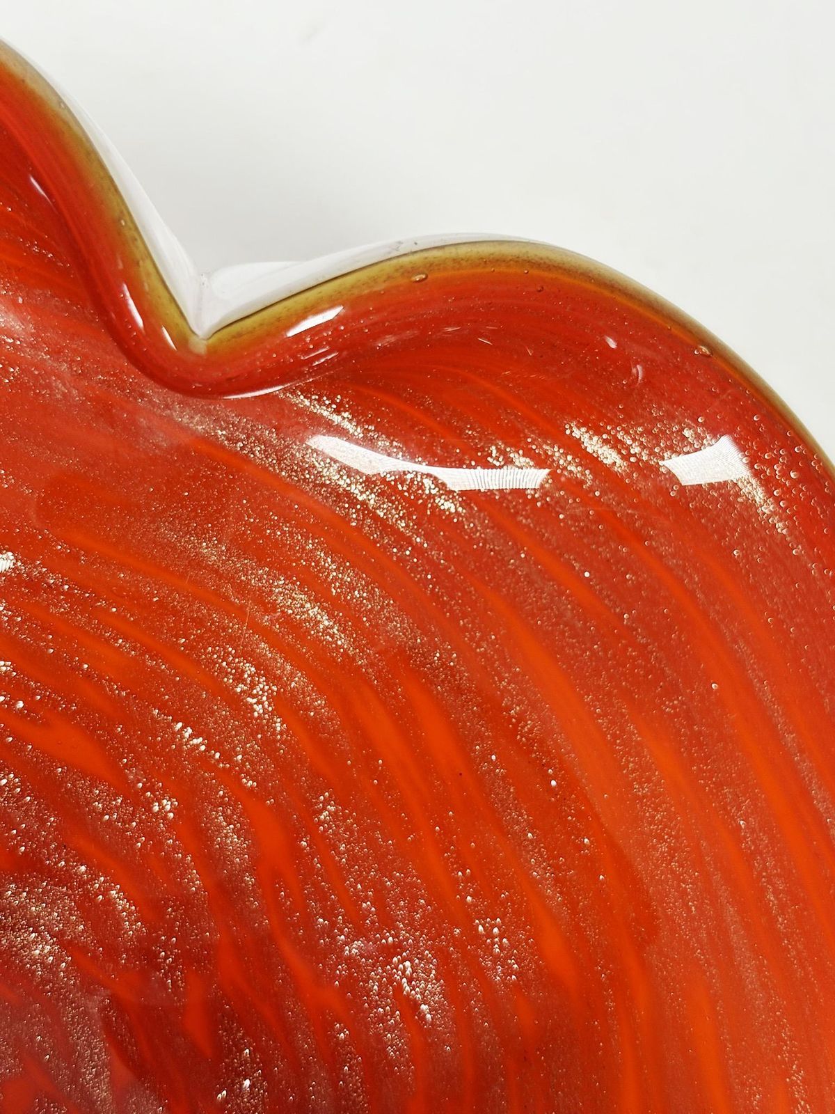 Red Italian Glass Ashtray, France, 1960 photo vinterior