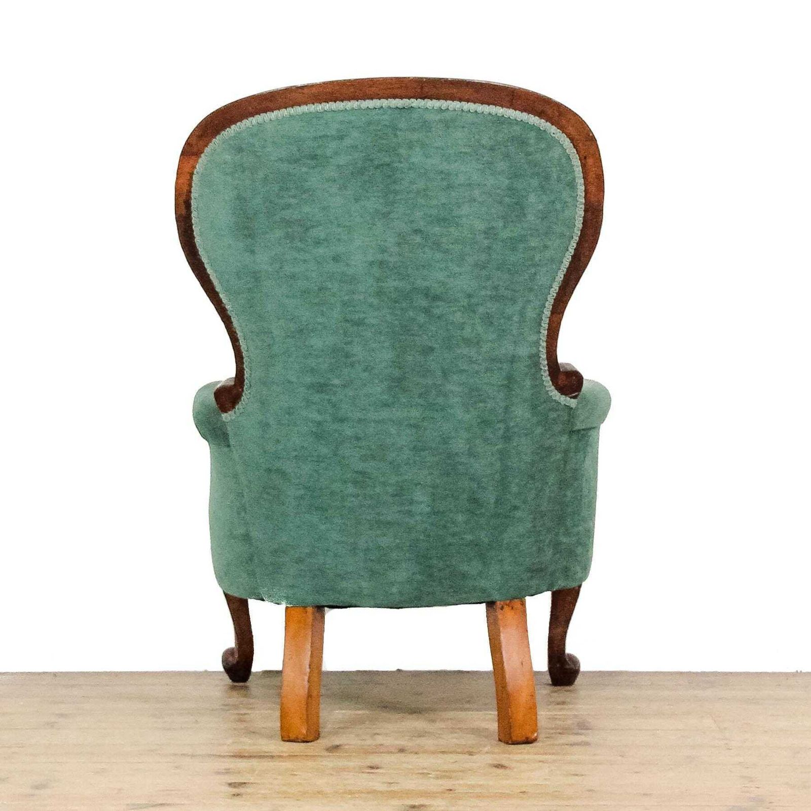 Antique Victorian Upholstered Armchair photo vinterior