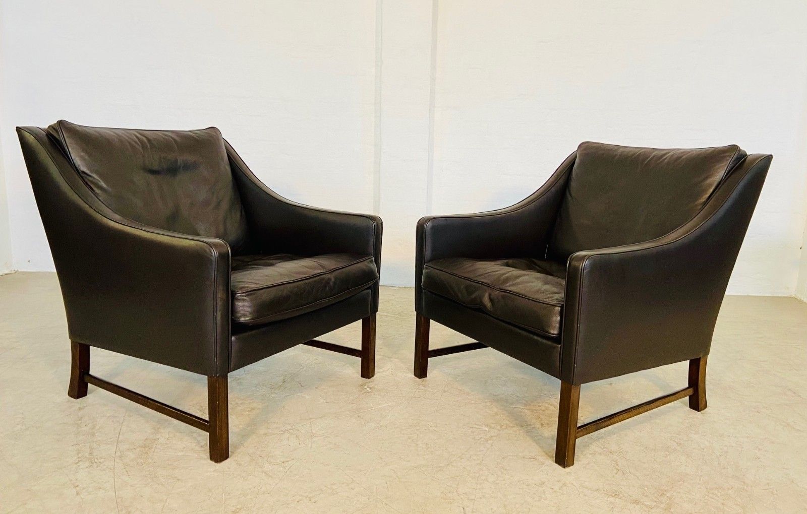 Mid Century Fredrik Kayser Leather & Rosewood Lounge Chairs – Brown Leather photo 1895.0