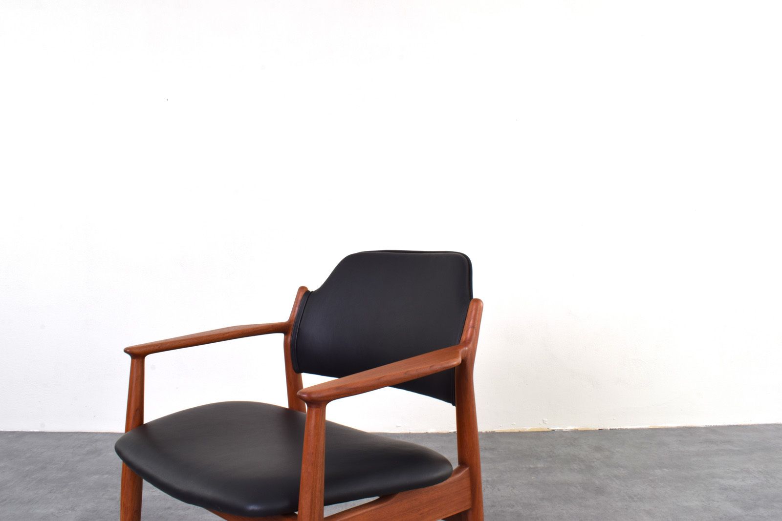 Mid Century Danish Teak Chairs Model 62a By Arne Vodder For Sibast, 1960s. photo buy
