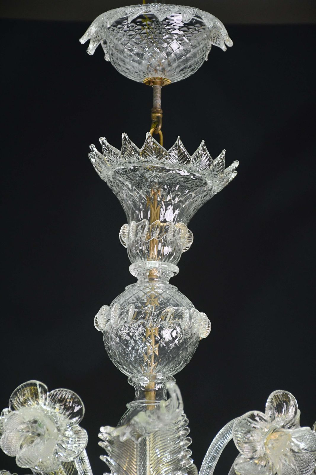 Wonderful Large Size Venetian Chandelier, Transparent And Gold Murano Glass photo buy