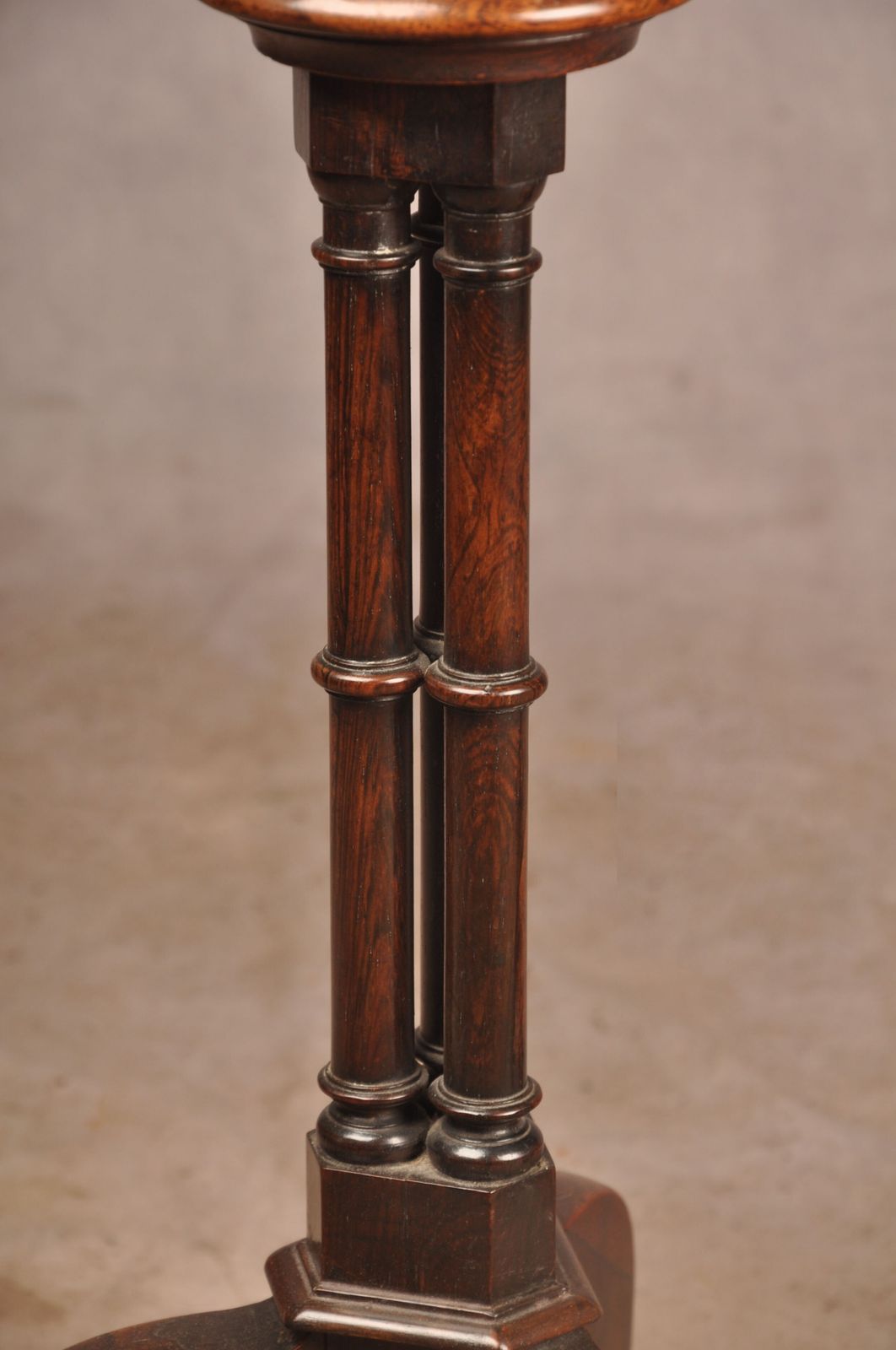 Exceptional Pair Of Gillows Rosewood Stands. photo Furniture