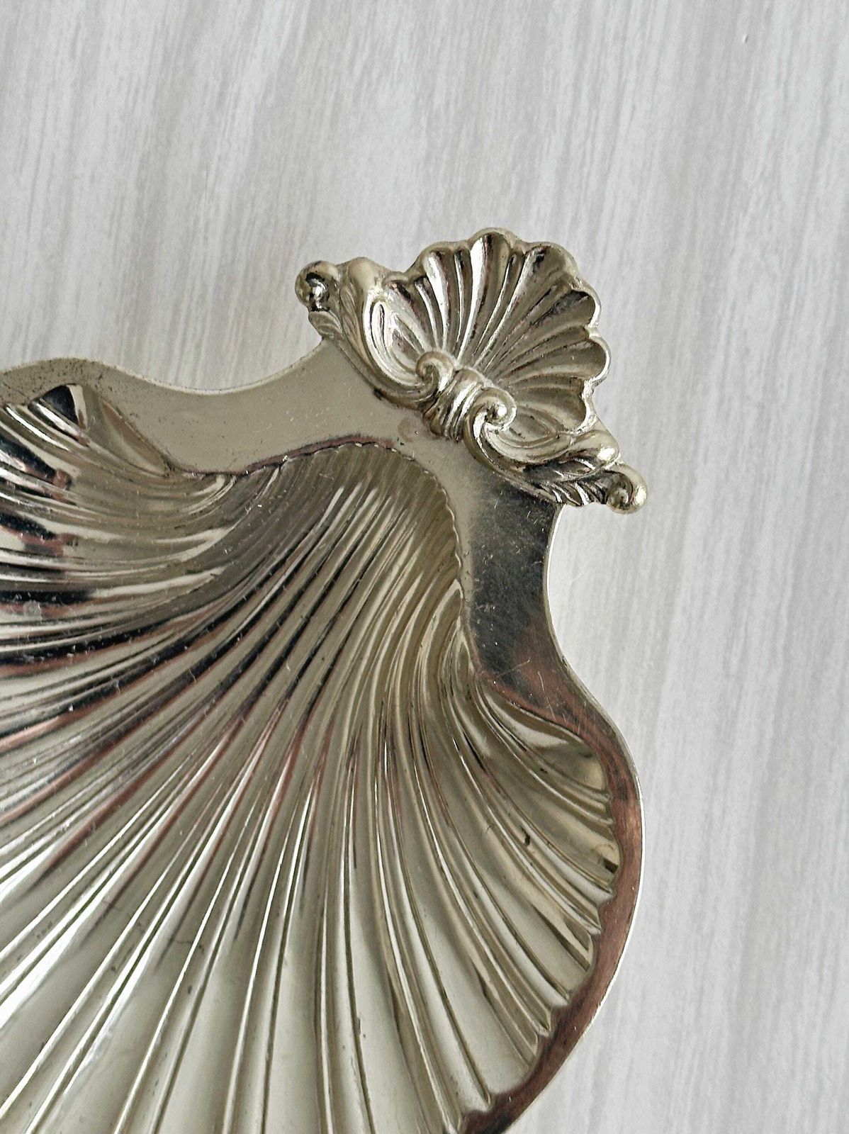 Silver Plated Metal Seashell Trinket Dish, Made In England, A Chic Jewelry Dish Or Catch All, Trendy photo for sale