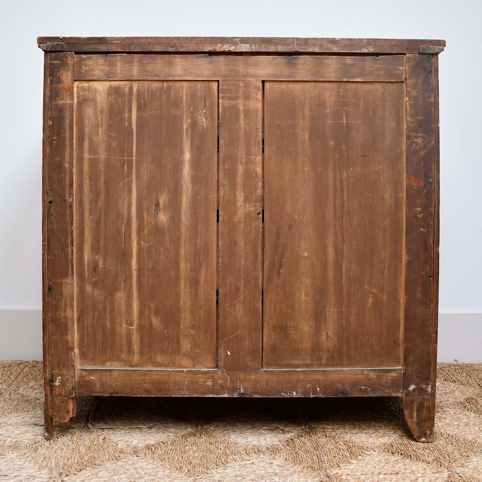 2997.0 Aesthetic Movement   Chest Of Drawers photo