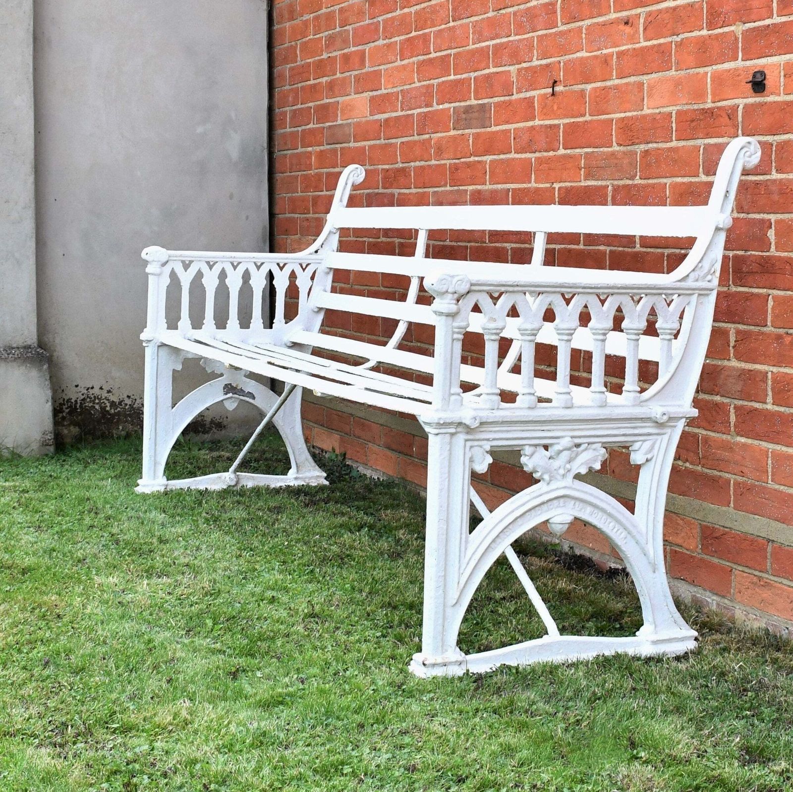 photo furniture 19th Century   Hardy And Padmore Garden Bench
