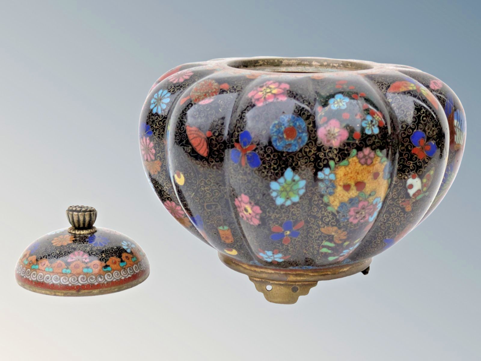 Pair Japanese Meiji Cloisonne Lidded Gourd Pots photo vinterior