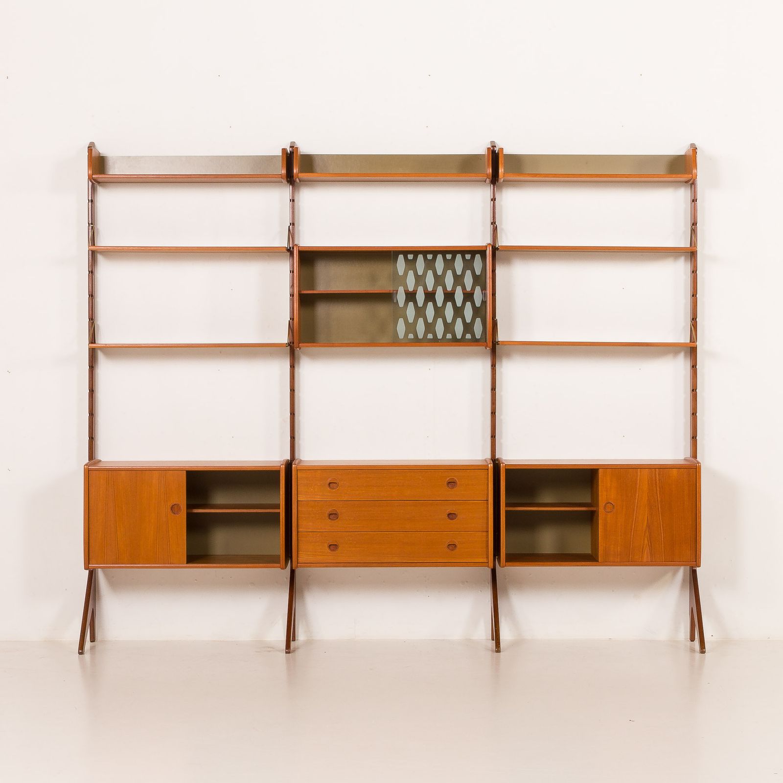 Ergo 3 Bay Free Standing Teak Wall Unit By John Texmon, Norway 1960s photo furniture