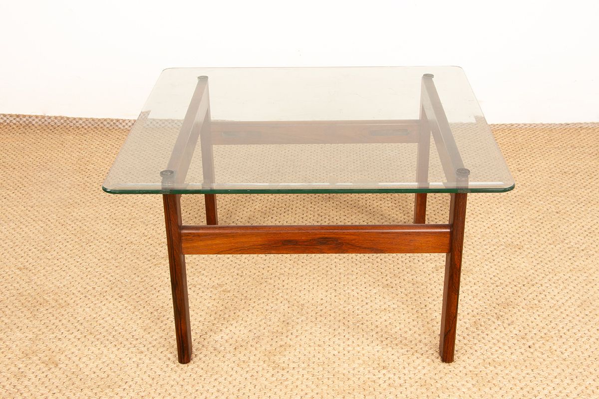 Table basse danoise en palissandre et verre, par Arne Wahl Iversen, 1960. photo furniture