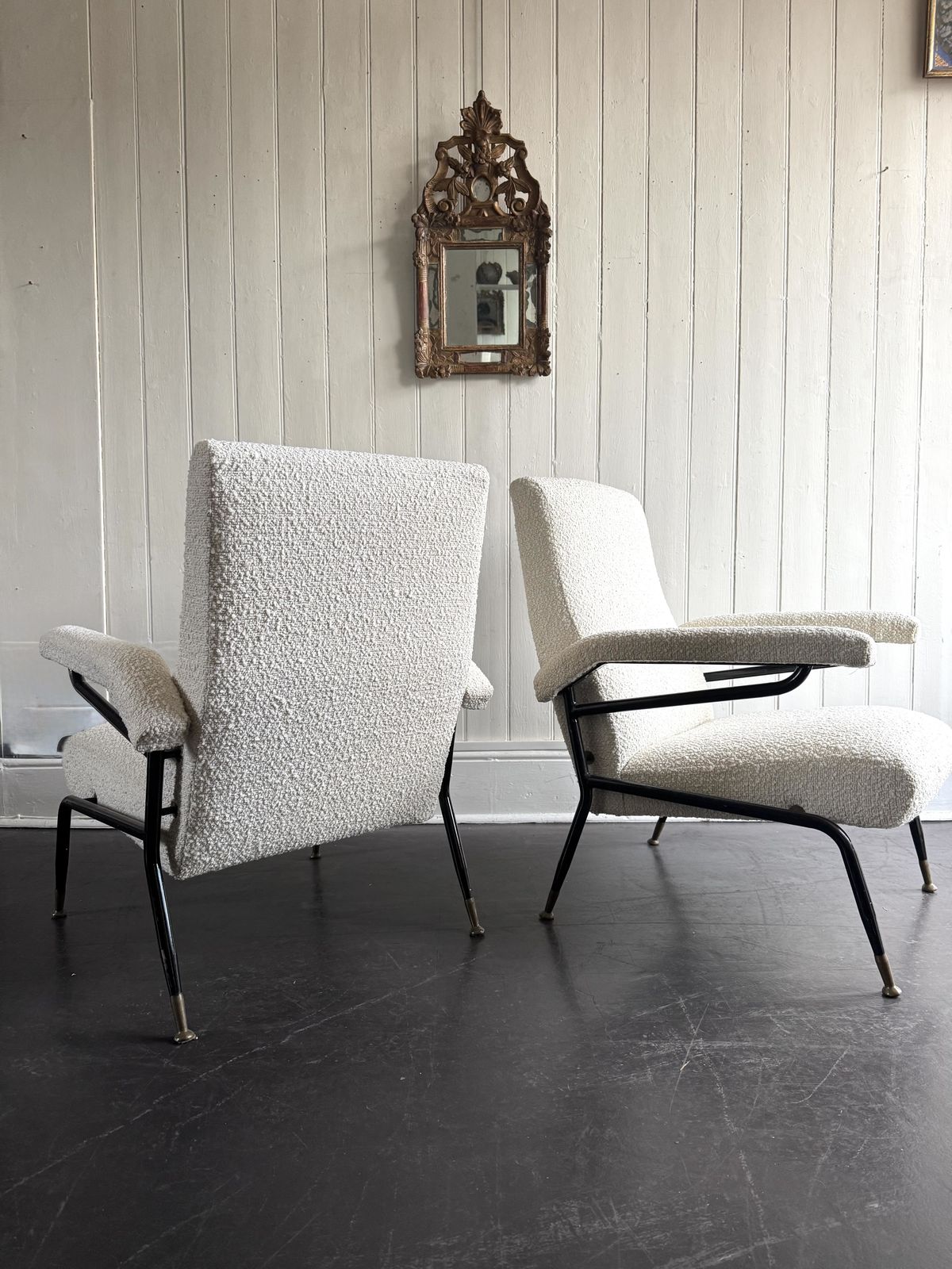 photo vintage Pair Of 1960s Italian Armchairs