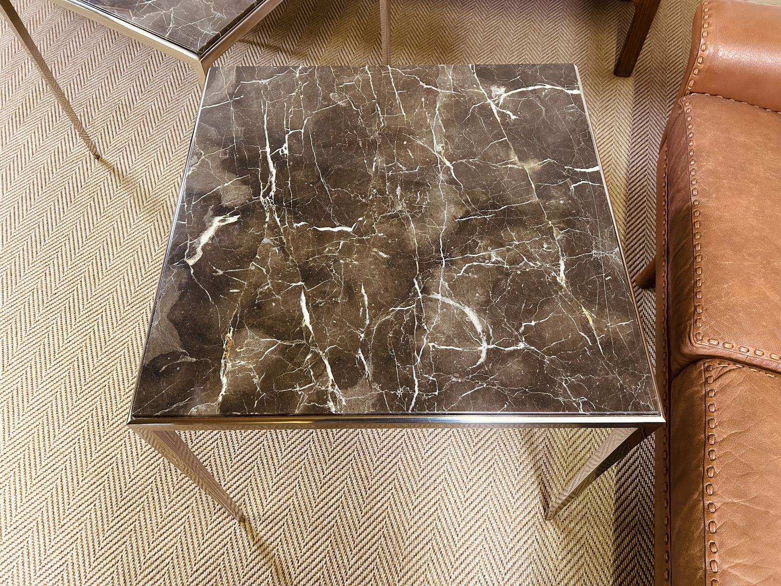 photo vintage Pair Of Luxury Eichholtz Henley Side Tables Marble Top Nickel Base