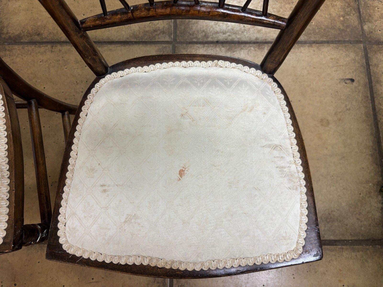 Pair Of Late 19th Century Mahogany Spindle Back Side Chairs photo vinterior