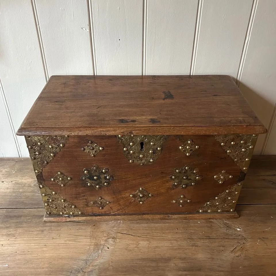 18th Century Dutch Colonial Chest photo buy