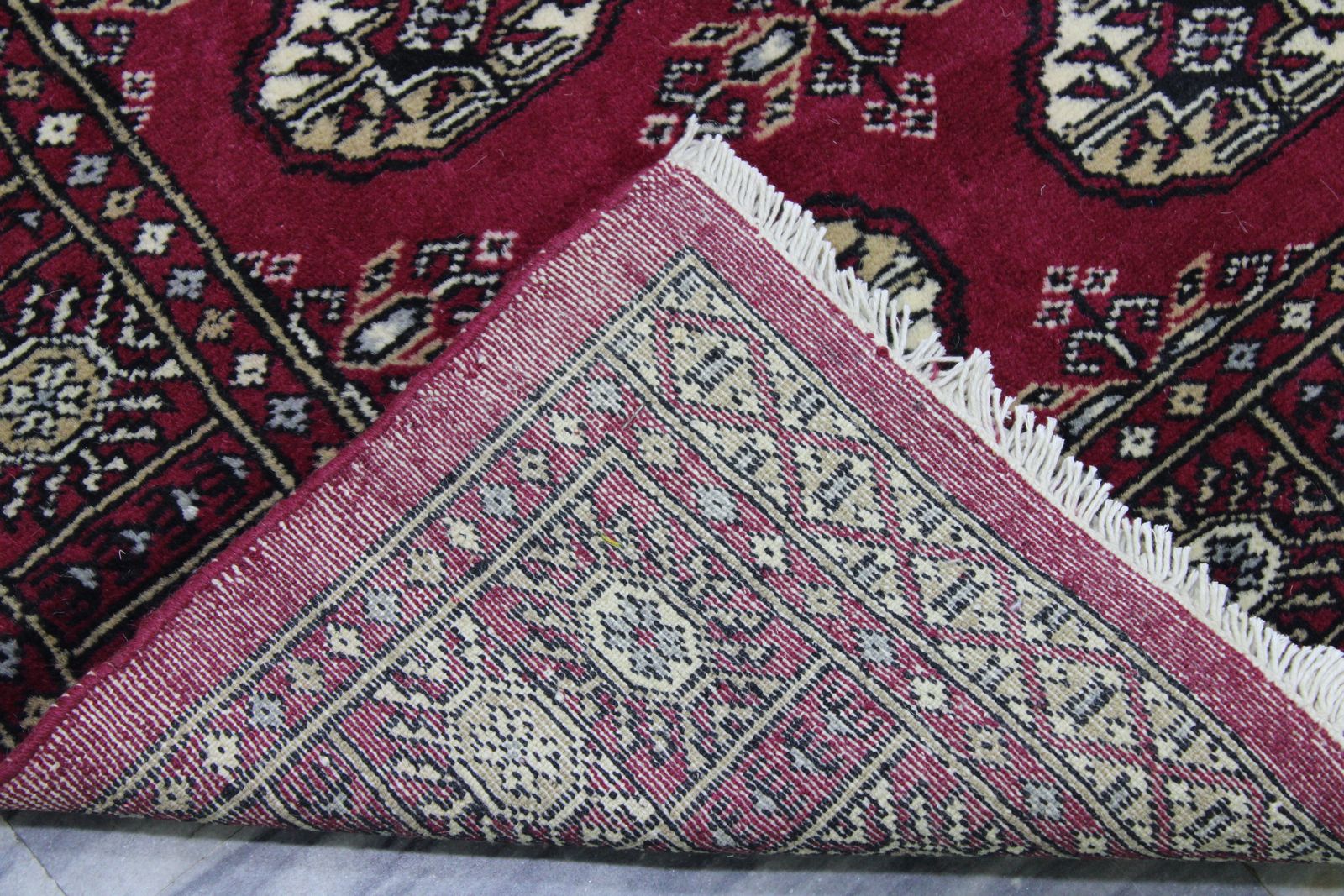Red Tribal Bokhara Rug – Hand Knotted Geometric Carpet photo buy