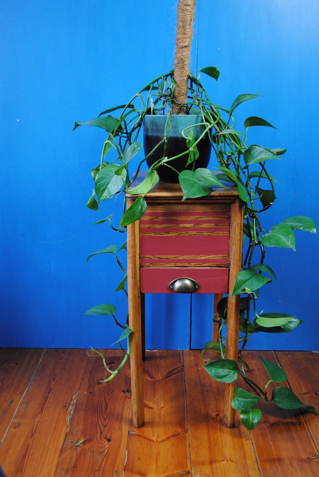 photo for sale 1950s Occasional Table, Vintage