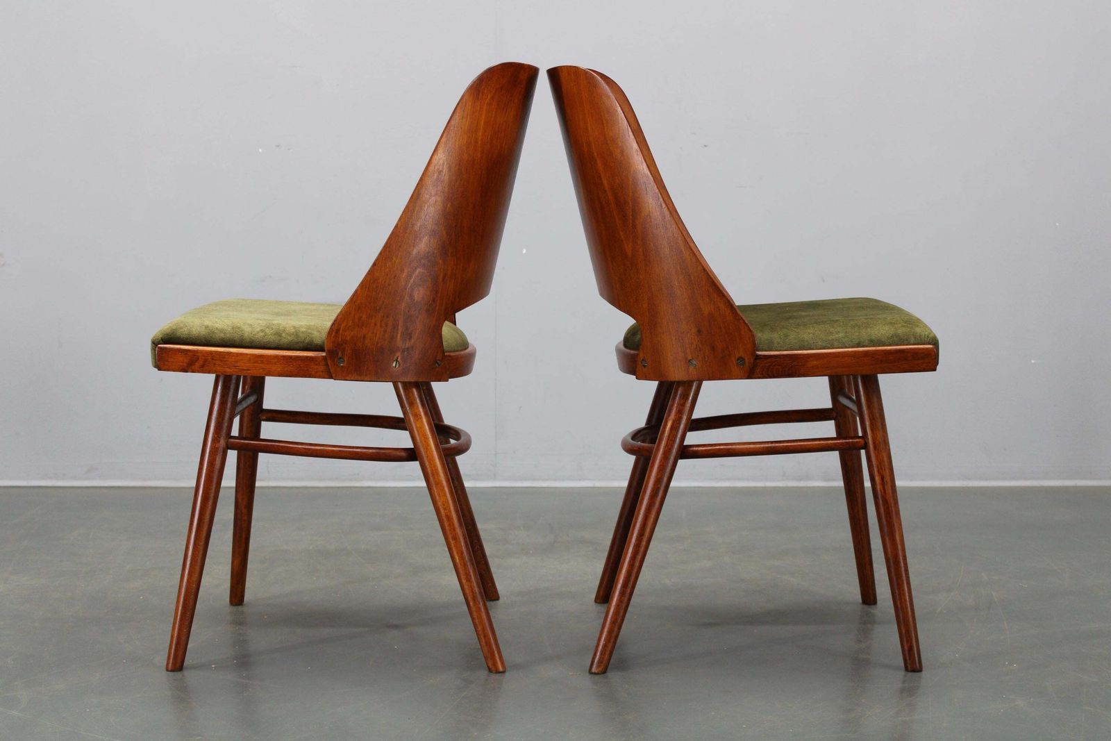 Set Of Four Mid Century Dining Chairs Ton 514 By Osvald Haerdtl, 1960s photo buy