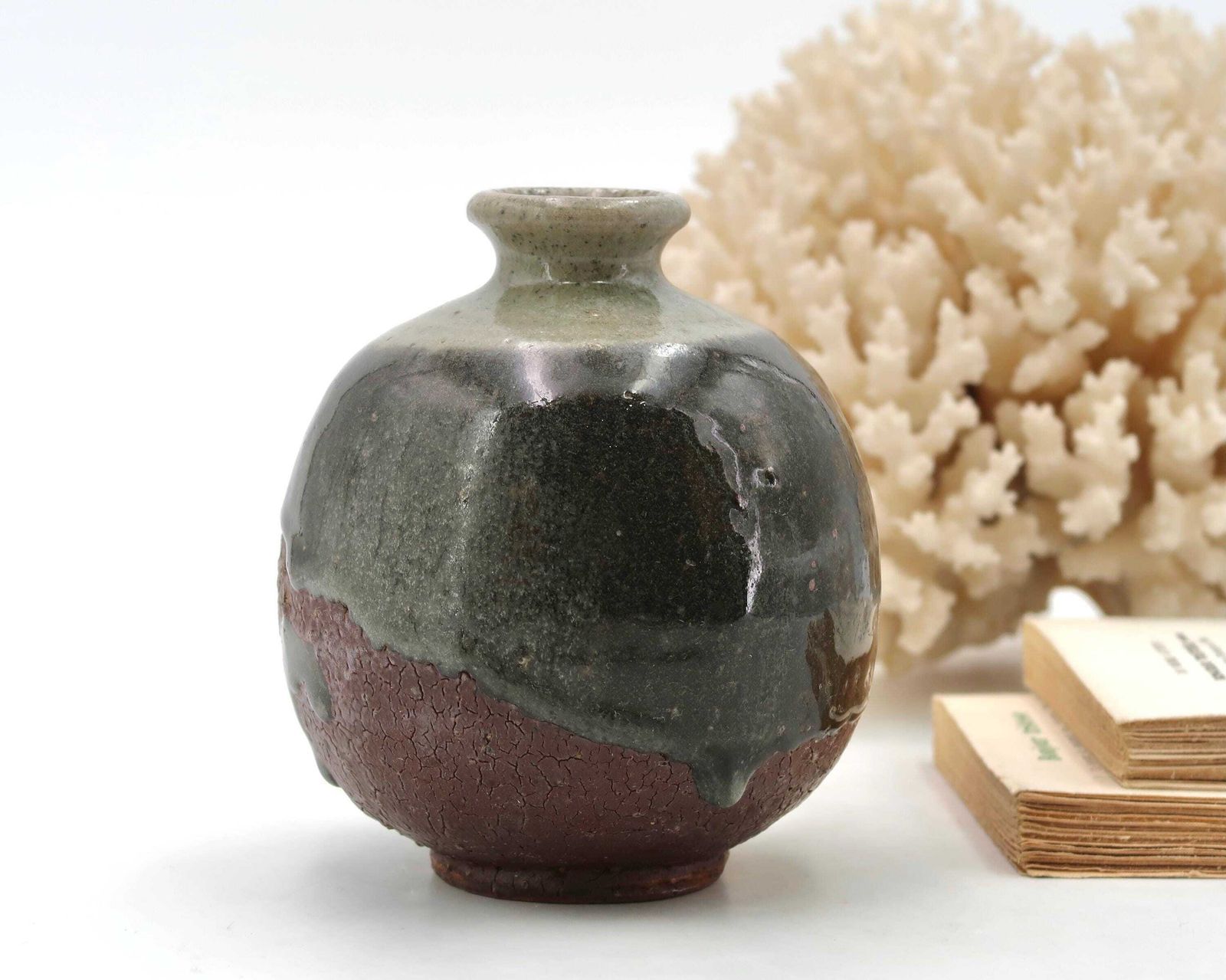Frans Steengoed Keramiek Ronde Vaas, Houtgestookt Met Groen Glazuur, Jaren 1970 / Wabi Sabi, La Borne, Minimalist, Home Decor photo furniture