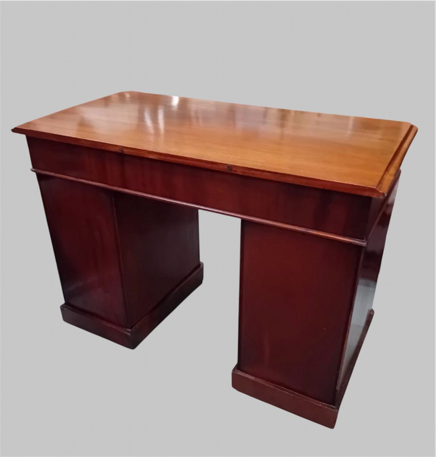 Victorian Walnut Pedestal Desk, C.1860–1880 photo 1050.0