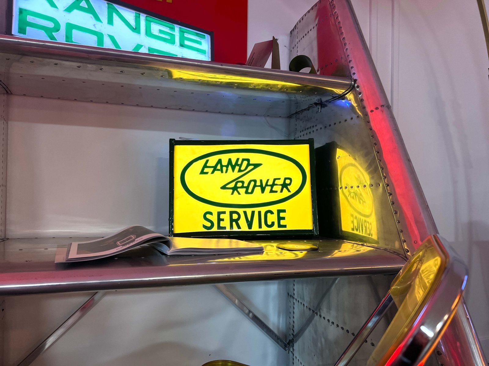Land Rover Service, Vintage Illuminated Sign / Light Box photo furniture