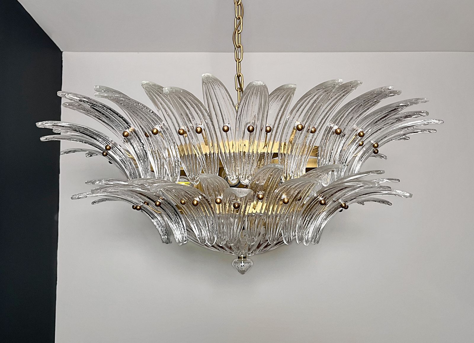 photo furniture Murano Chandelier Original Palmette, Two Levels, 82 Clear Glasses