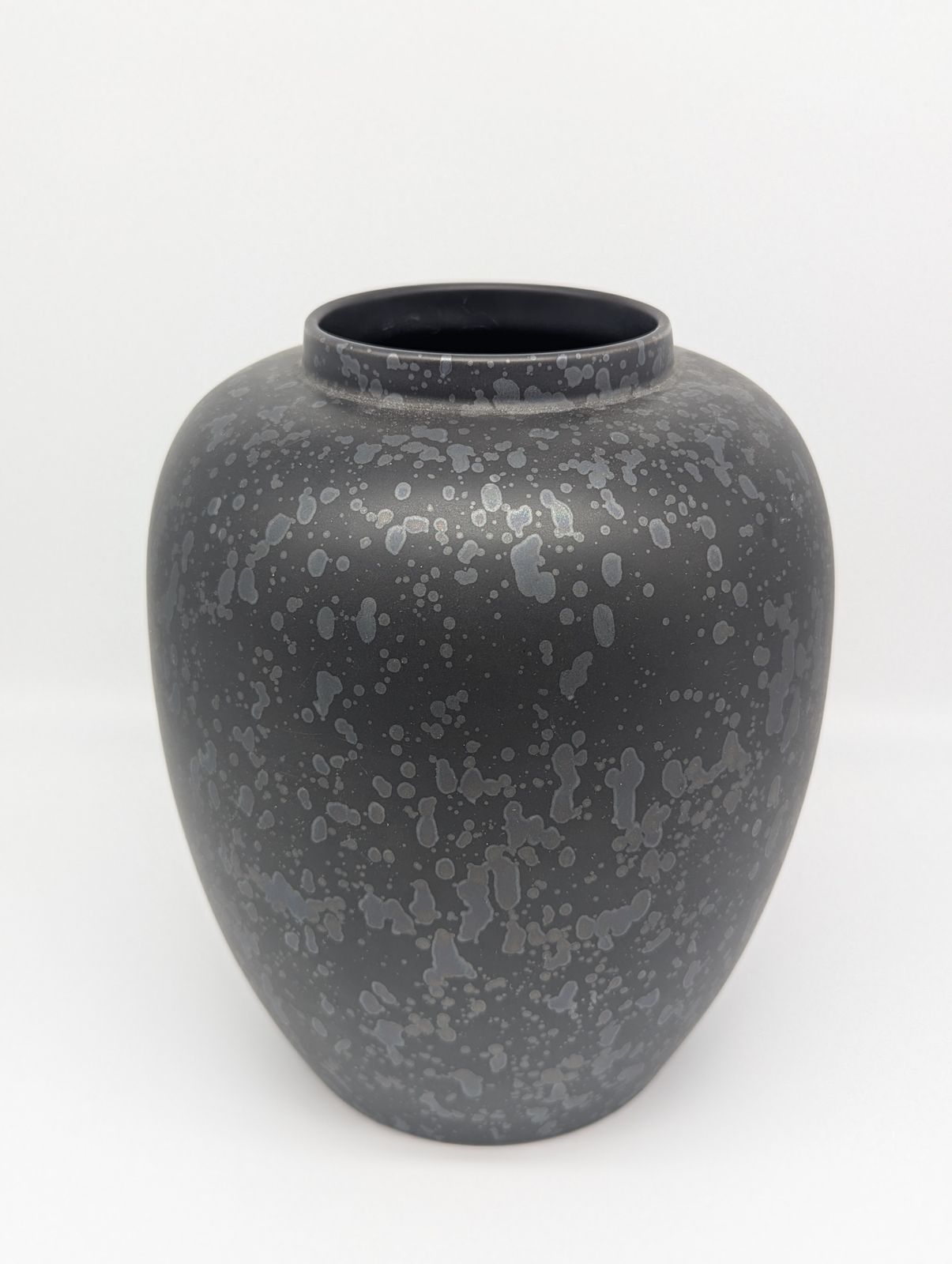 Poole Pottery Calypso Vase – Dark Lustre, England (C.1970s) photo for sale