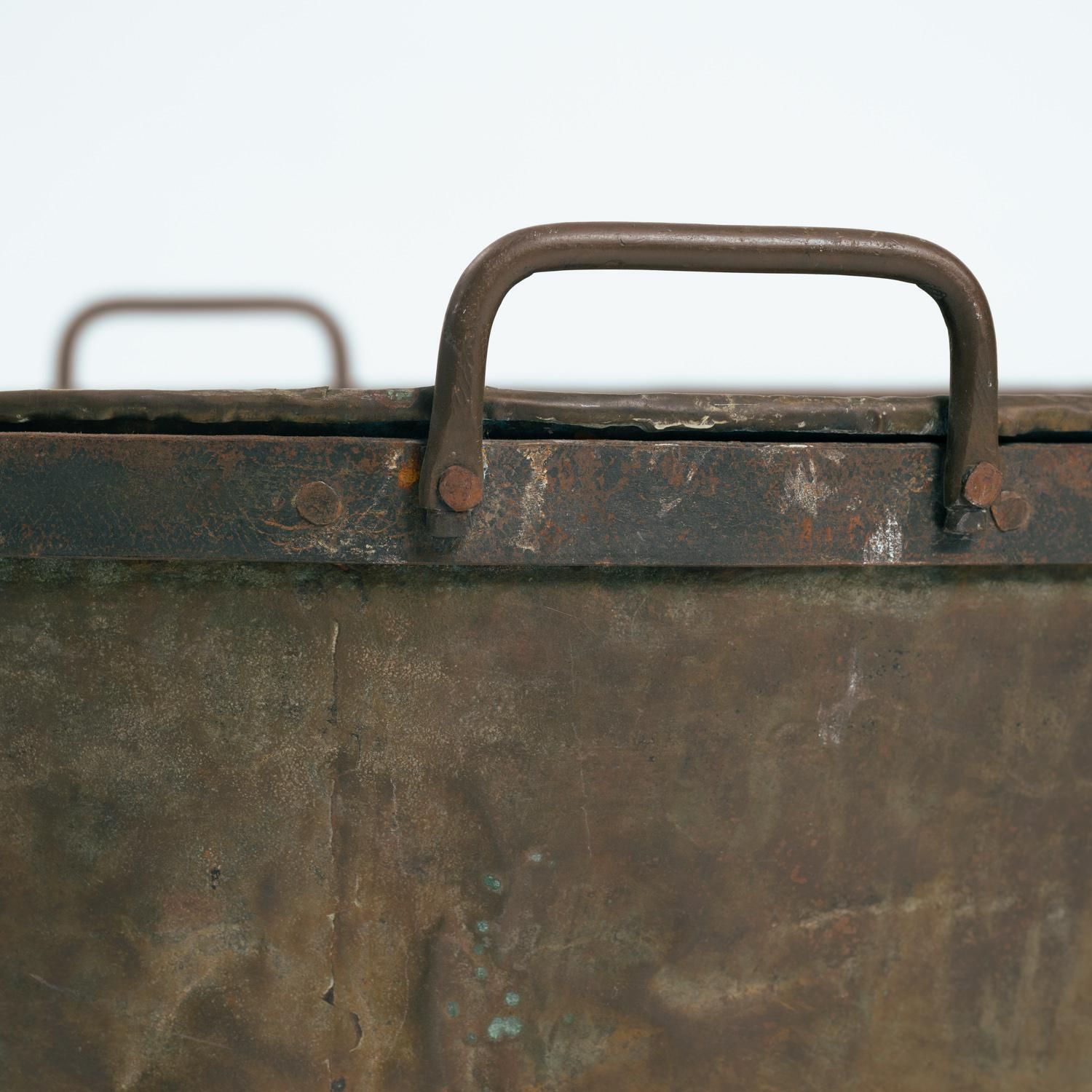 Large Brass And Wrought Iron Nailed Log Bucket Pot Bin, 1800/1900s photo Home Decor