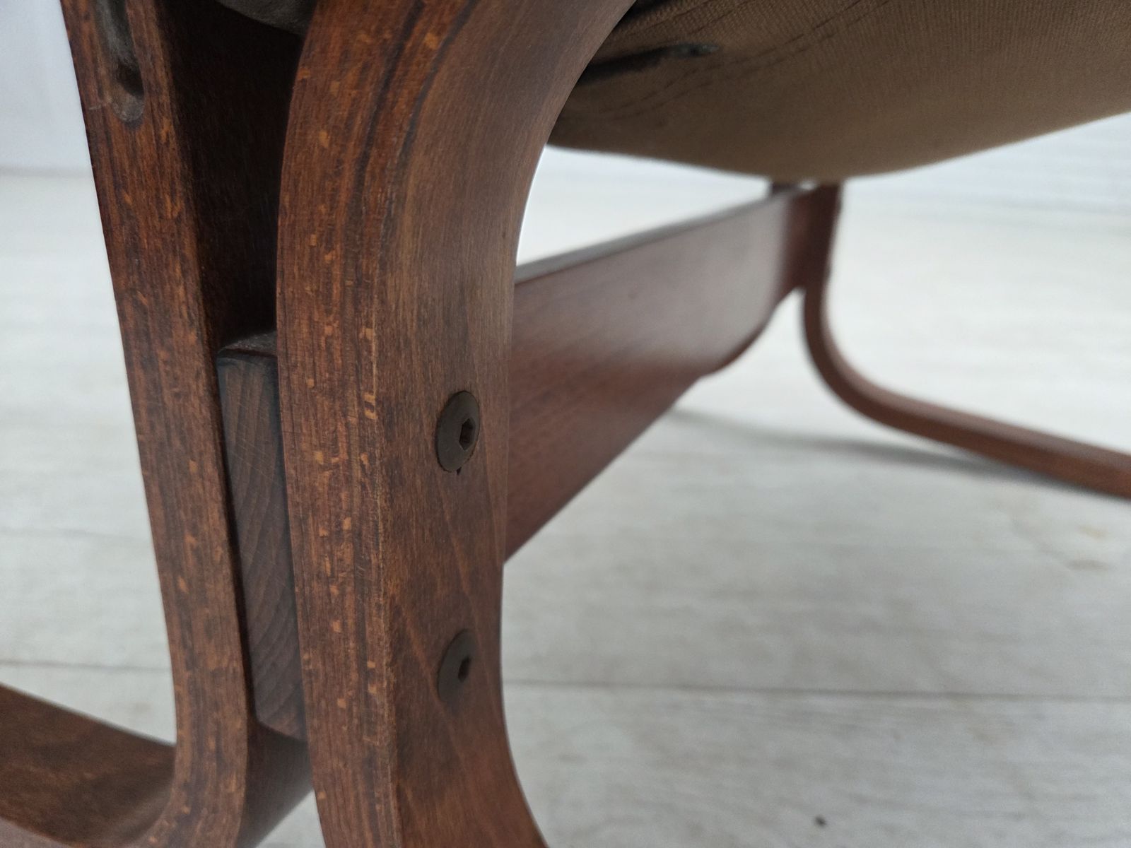 photo furniture 1970s, Norwegian Design By Ingmar Relling, Model "Siesta", Furniture Leather.