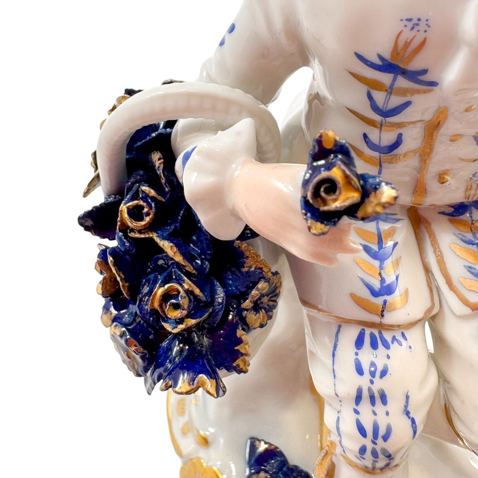 photo vinterior Sitzendorf Porcelain Romantic Couple Group, Cobalt Blue Flowers & Gilt, C.1940s