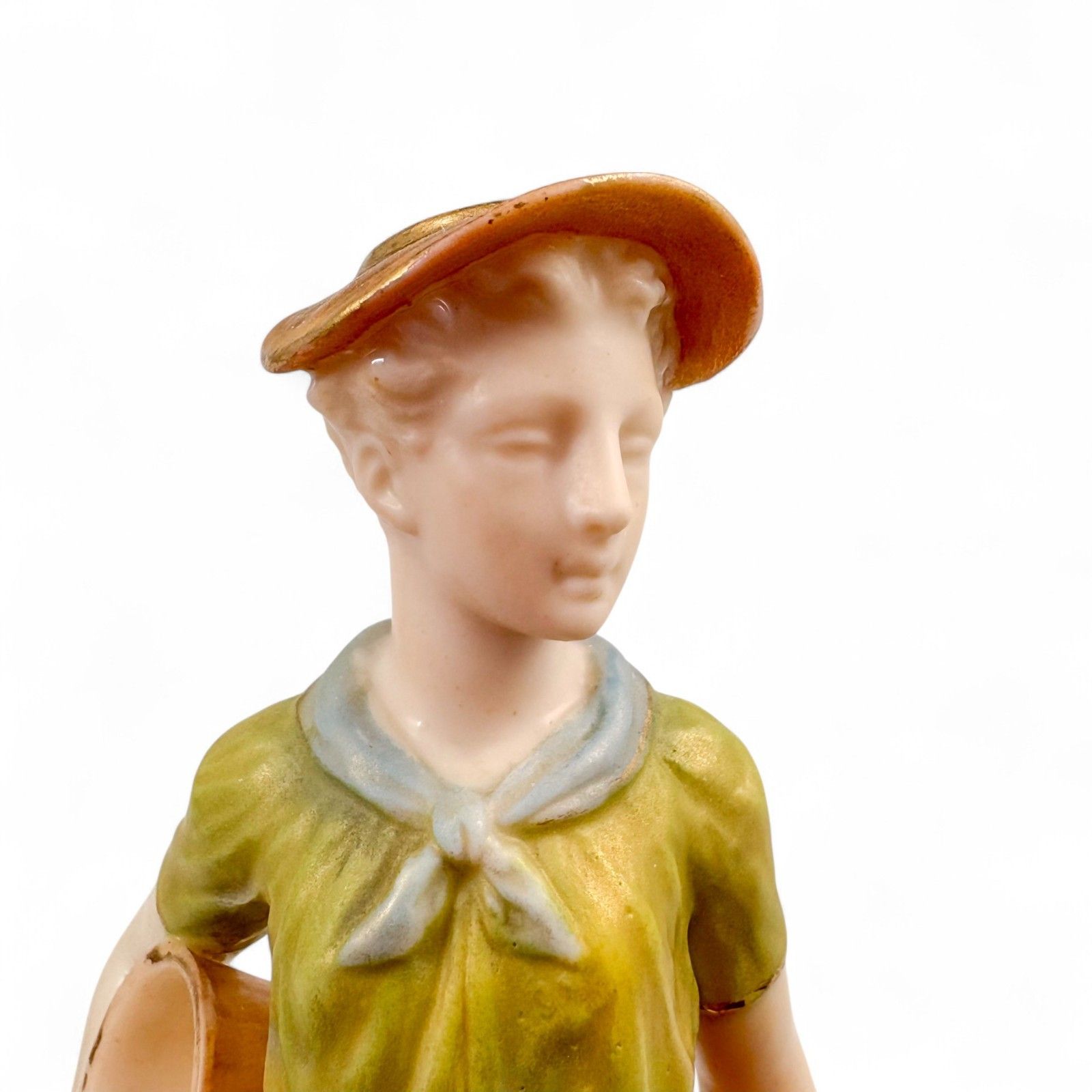 Victorian Royal Worcester Porcelain Figurine James Hadley, Rustic Girl, 1774 photo vintage