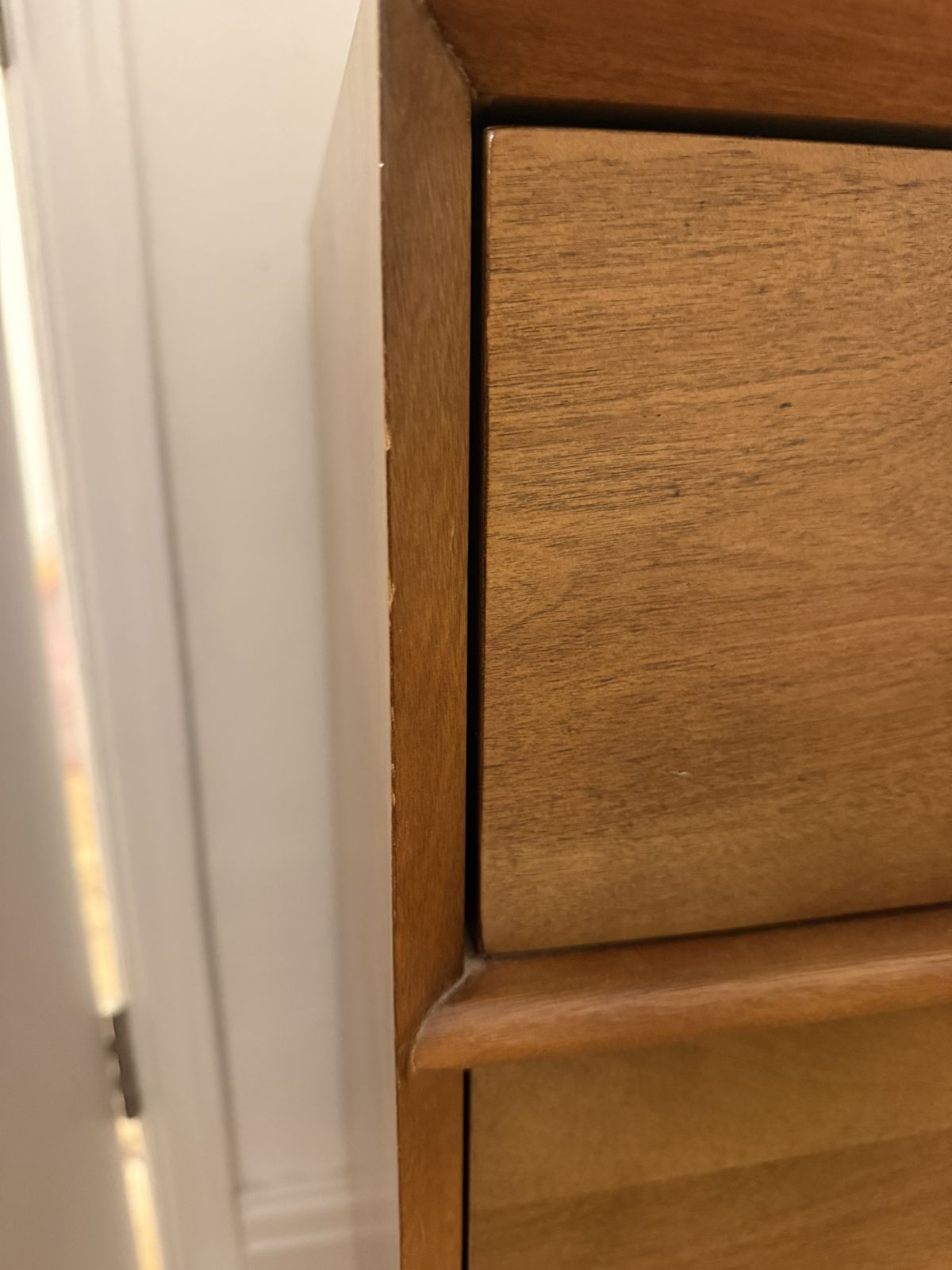 Mid Century Solid Wood 3 Drawer Chest – Excellent Condition photo vinterior