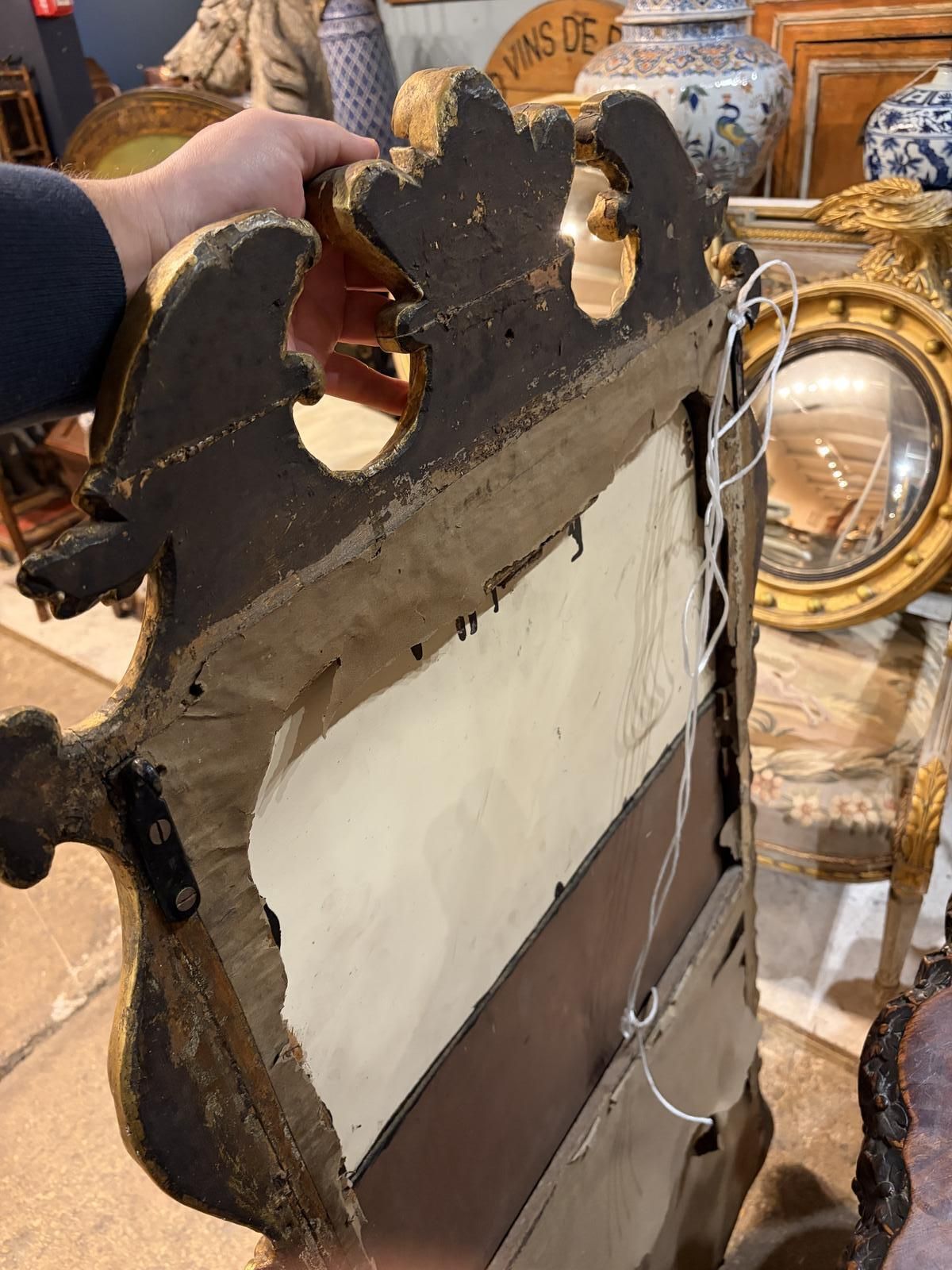 photo furniture English Georgian Carved Gilt Wall Mirror