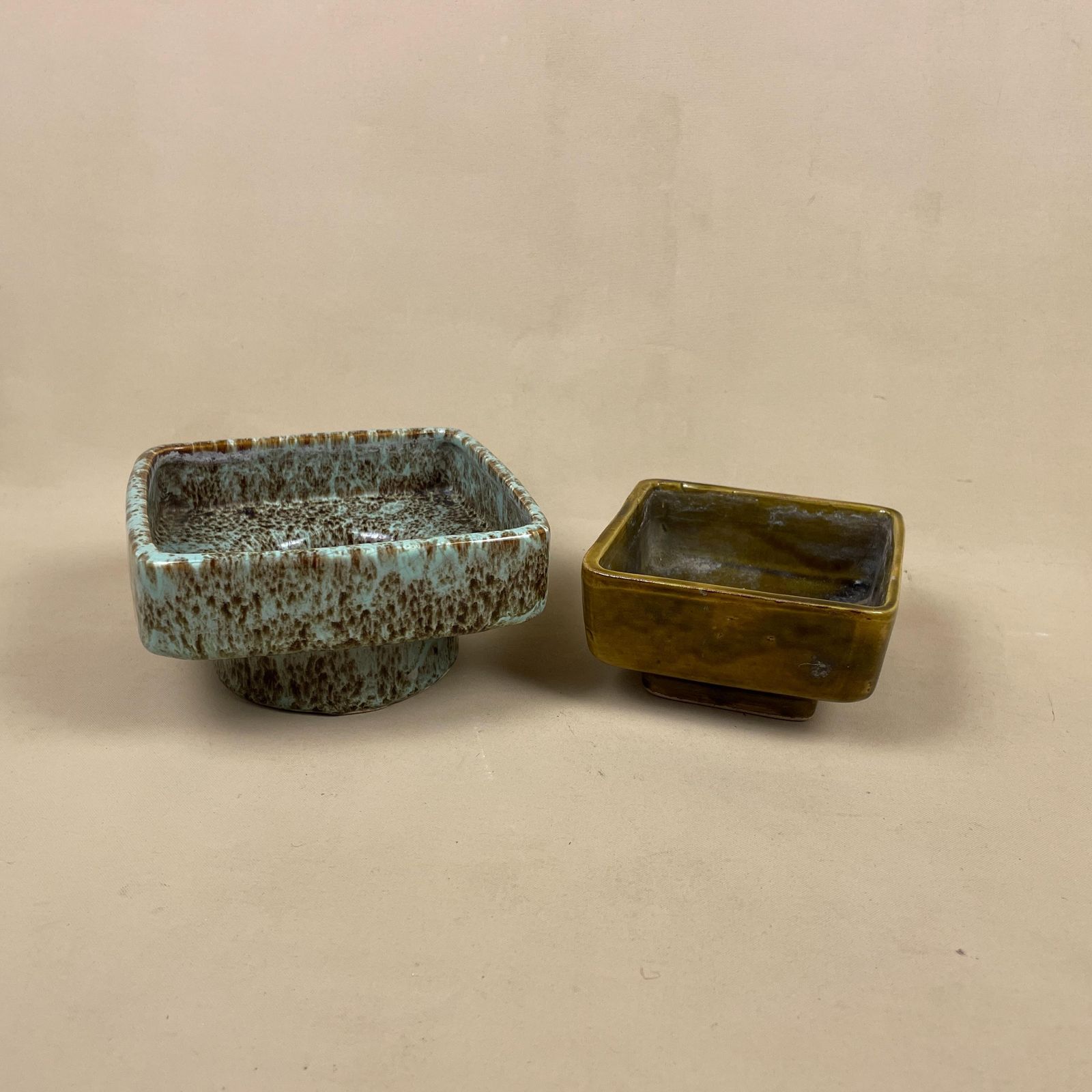Ceramic Plant Water Catchers Green Mid Century Pottery Drip Trays Set Vintage Studio Planter Saucers Candle Holders Speckled