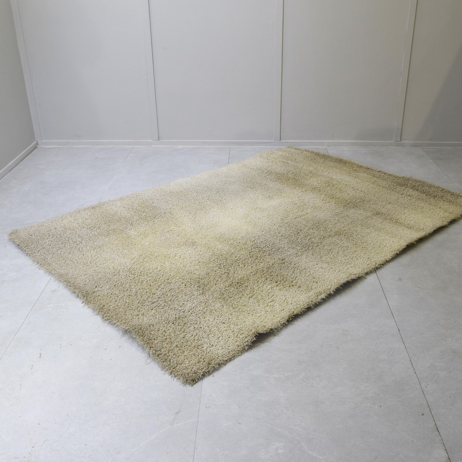 Tappeto Shaggy Produzione Anni 70 photo furniture