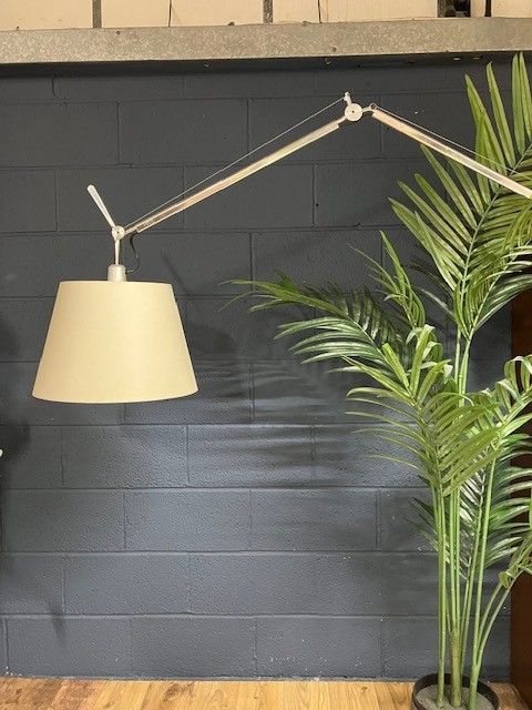photo buy Artemide Tolomeo Mega Floor Light By Lucchi And Fassina