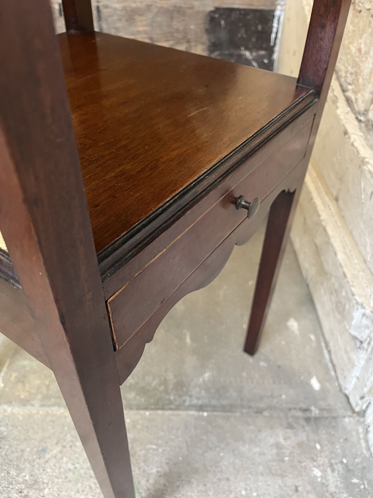 Georgian Mahogany Nightstand/Bedside Table With Drawer photo vinterior