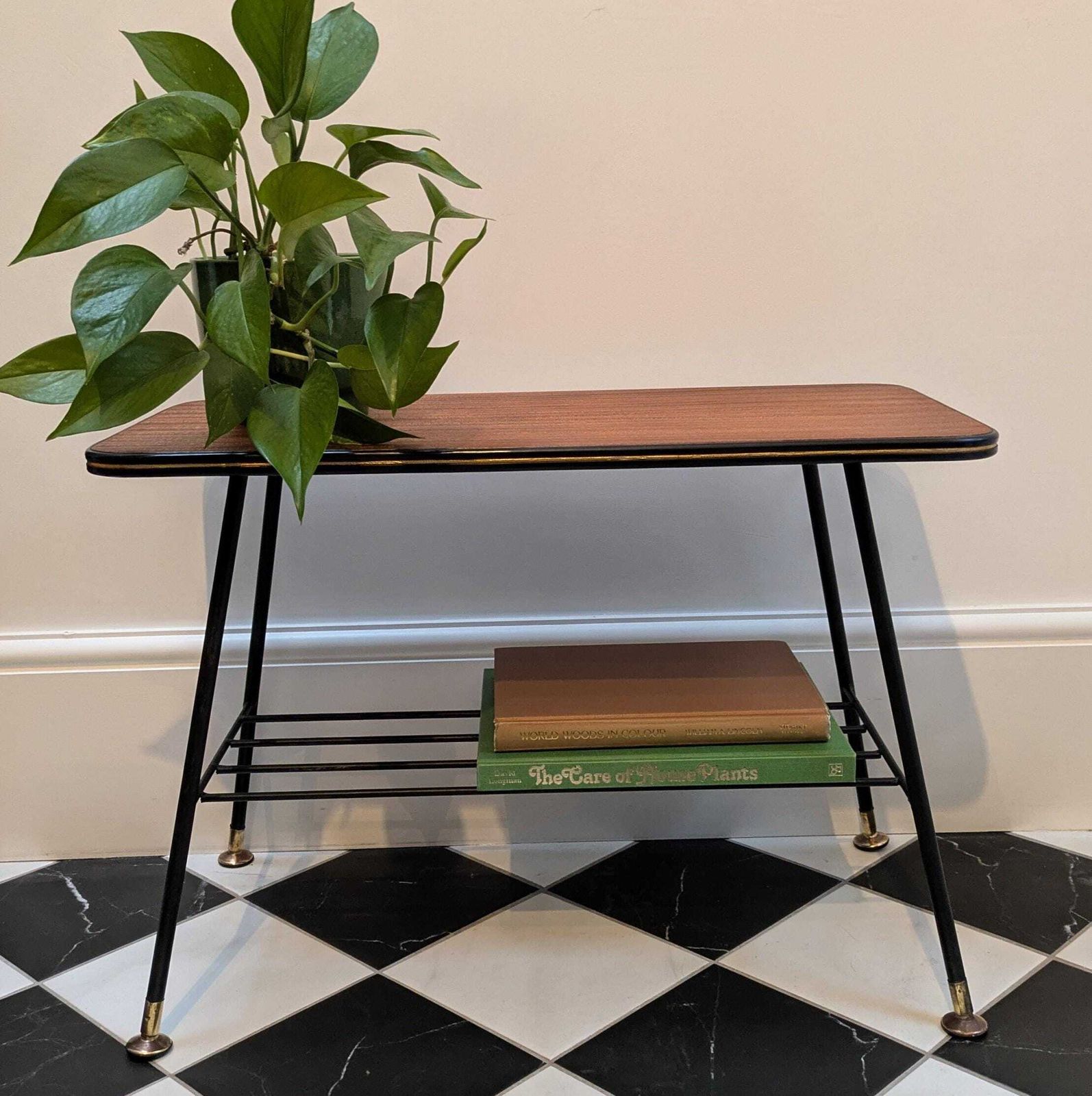 Mid Century Modern Atomic End Table With Teak Veneered Top & Metal Base | Vintage Style Lamp Table