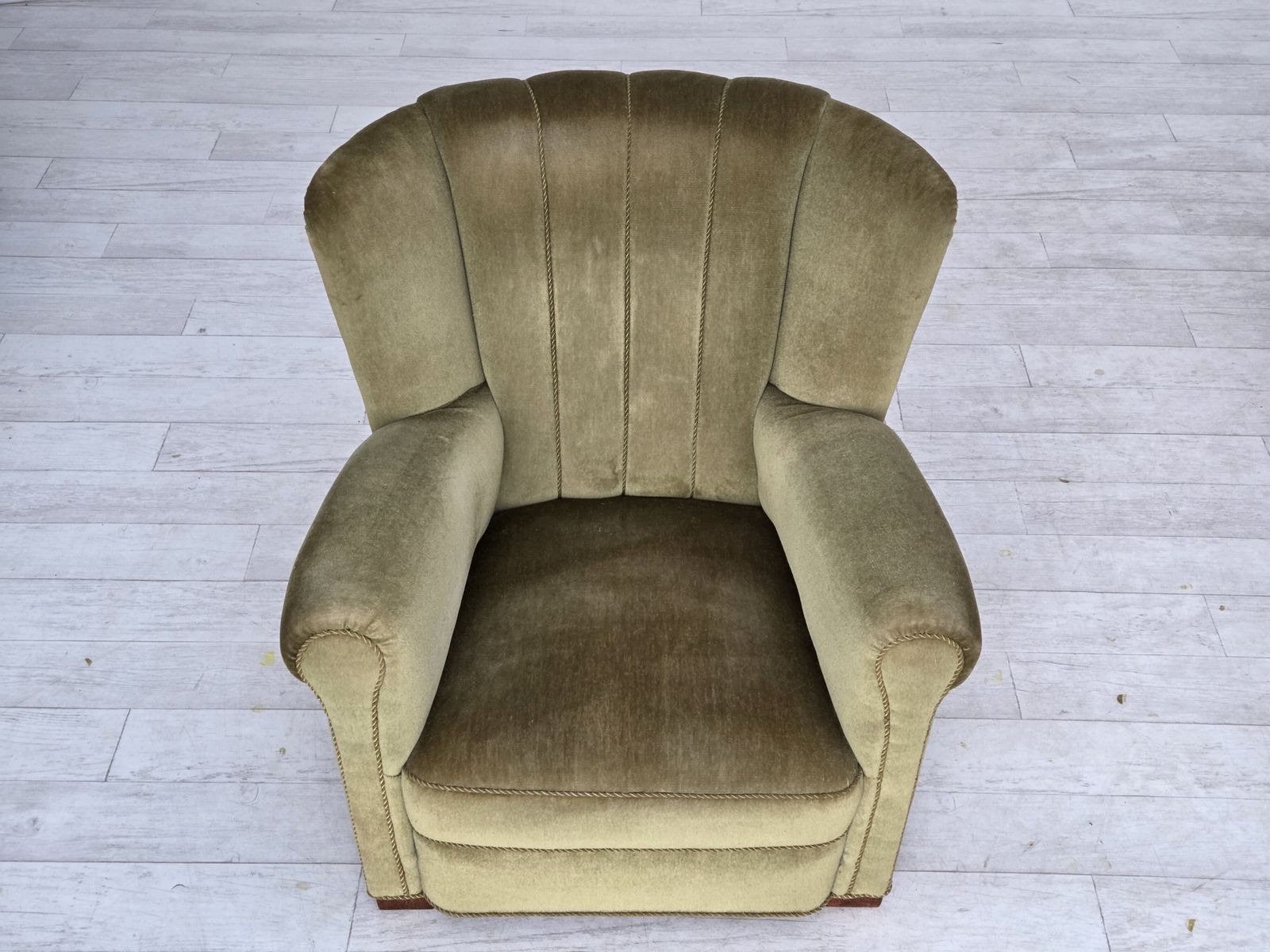 photo furniture 1960s, Danish Relax Armchair, Original Green Furniture Velour, Beech Wood.