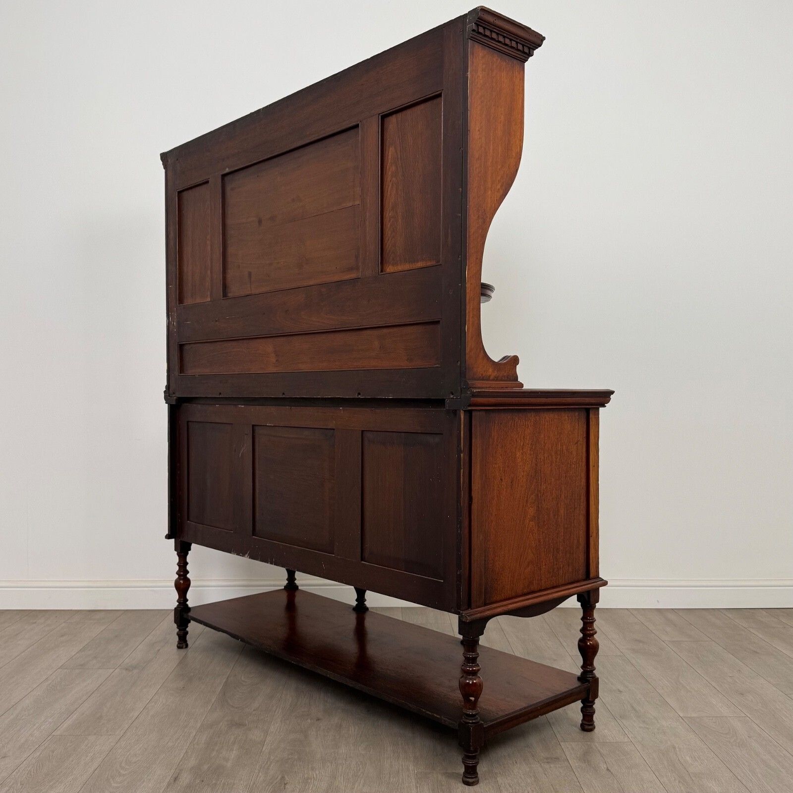 Antique 20th Century Fine Quality Sideboard In Walnut photo buy