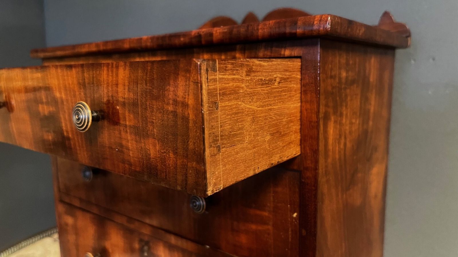 An Early Victorian Period Mahogany Miniature/Apprentice Chest photo 595.0