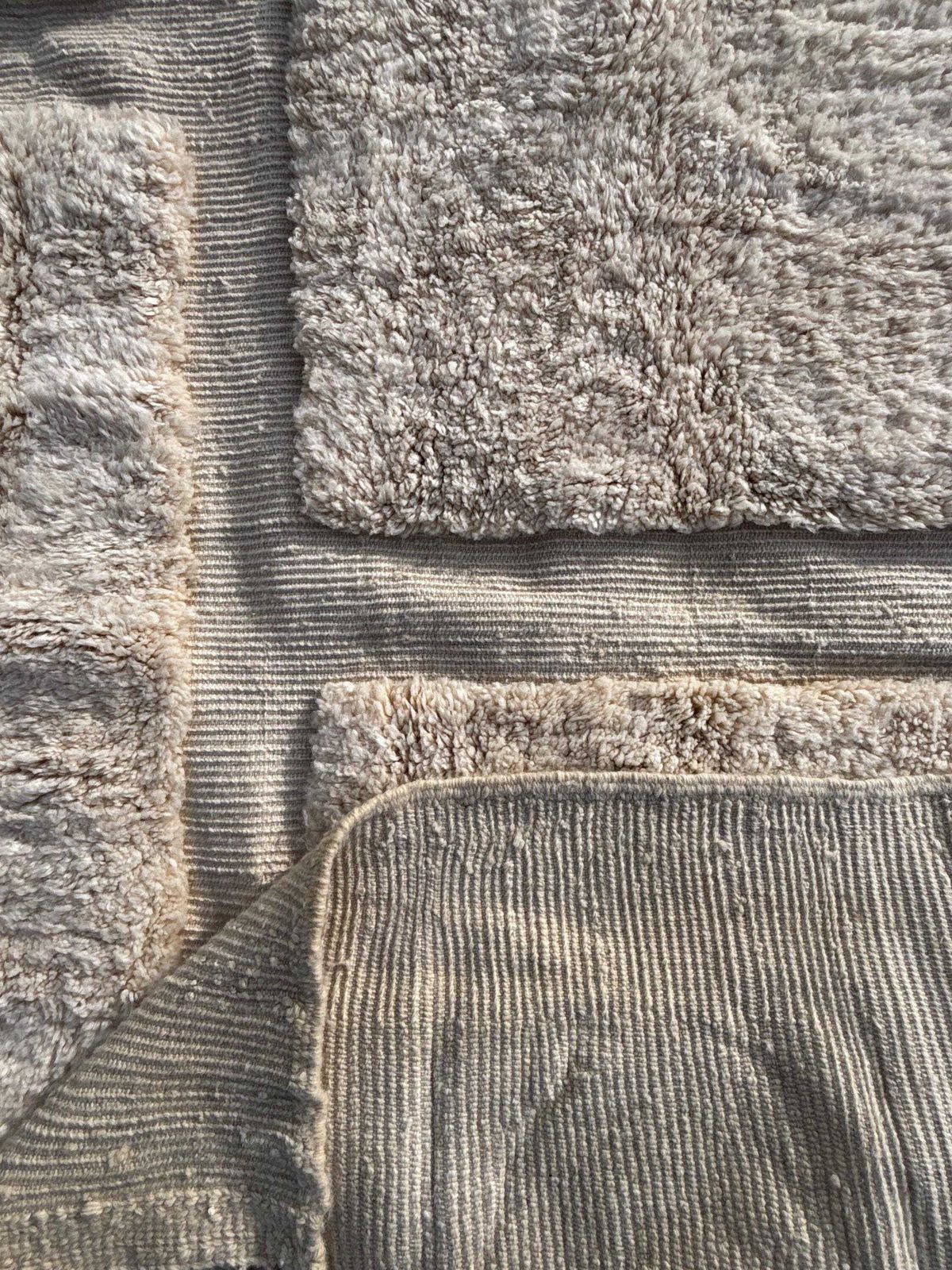 Moroccan Mrirt Wool Rug 200x300 Cm – Handmade Ivory Berber Rug – Minimalist Moroccan Area Rug – Luxury Thick Wool Carpet photo for sale