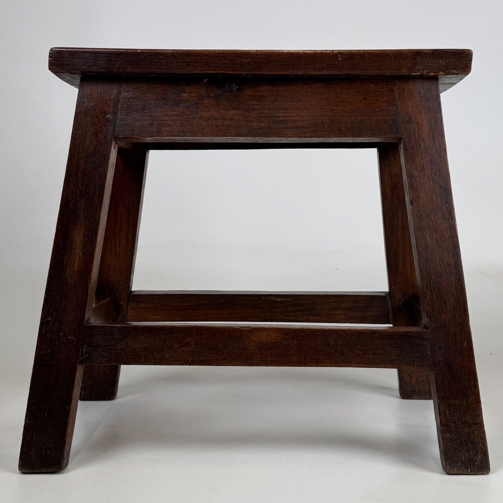 Antique 20th Century Fine Quality Joint Oak Stool With Carving photo 425.0