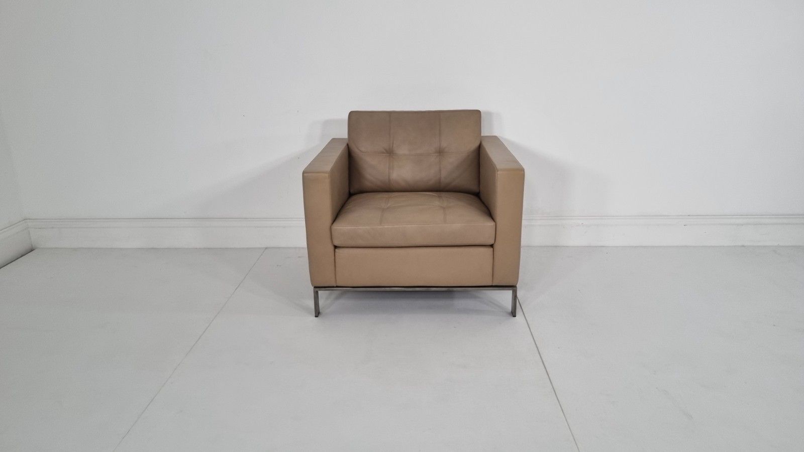 Walter Knoll 502 Foster Chair In Soft Brown Leather Excellent Condition photo for sale