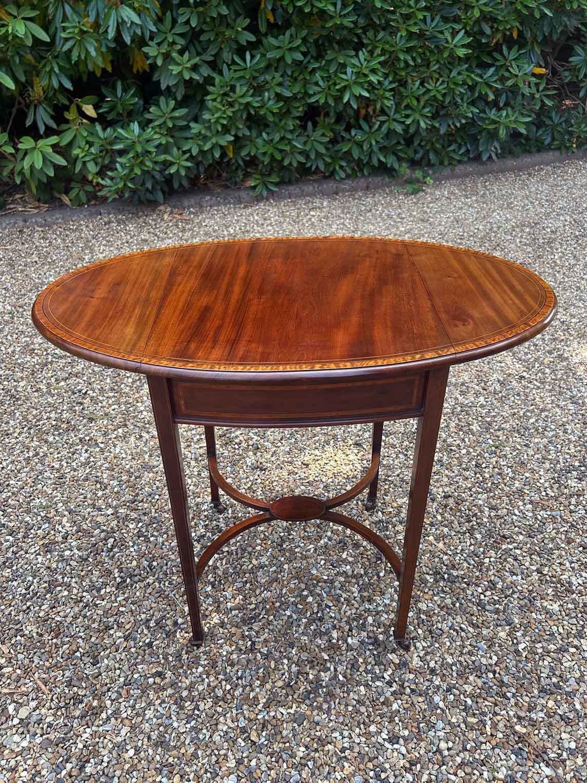 photo for sale 19th Century Mahogany Oval Pembroke Table