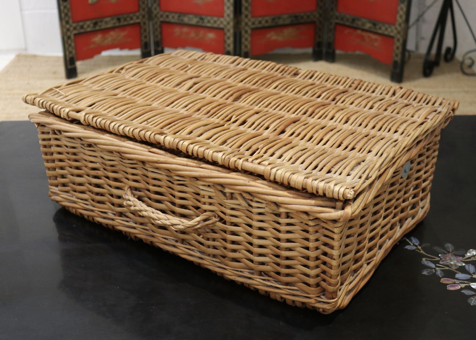 photo for sale Vintage Large Hamper Basket, Late 20th Century