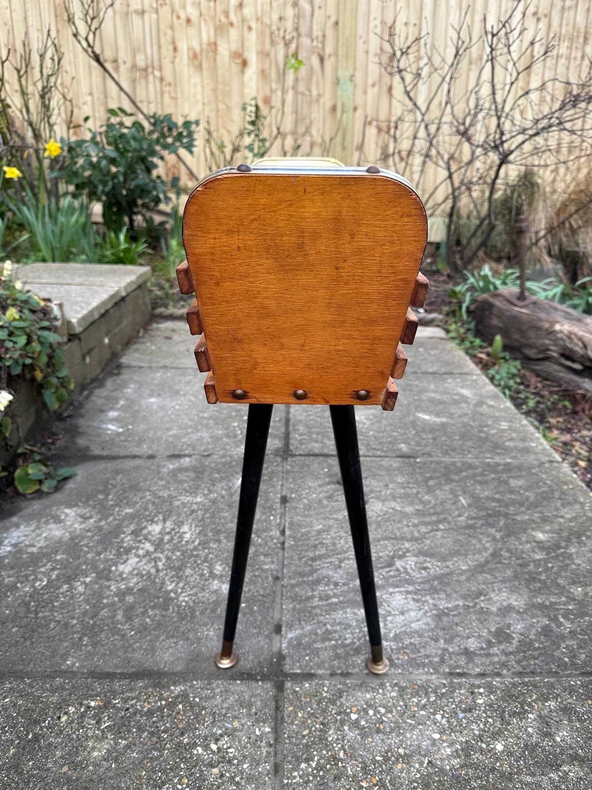 photo vinterior Mid Century / Retro Wooden Plant Stand On Tapered Black Painted Legs, 1960s–1970s