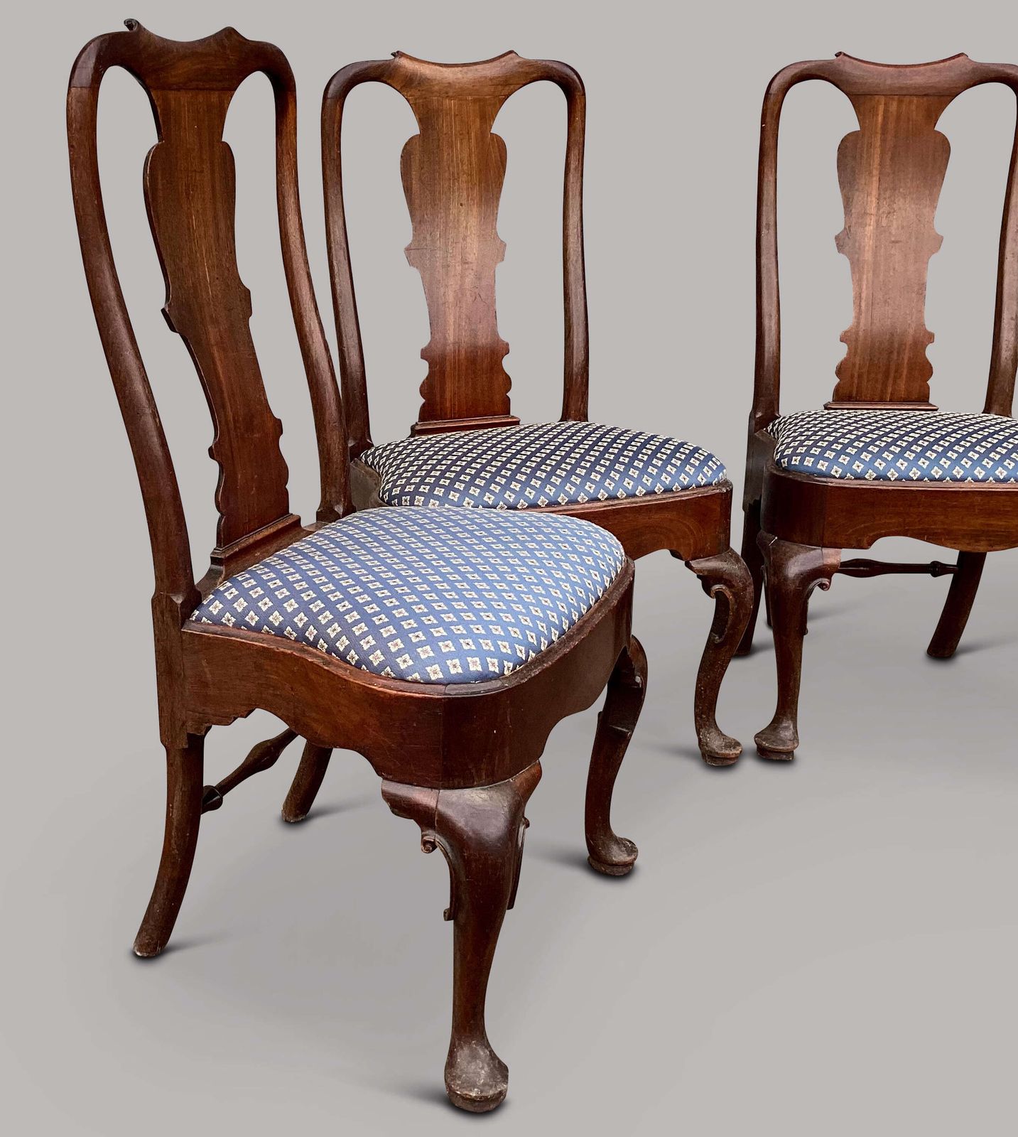 Handsome George II Red Walnut Set Of 6 Side / Dining Chairs photo furniture