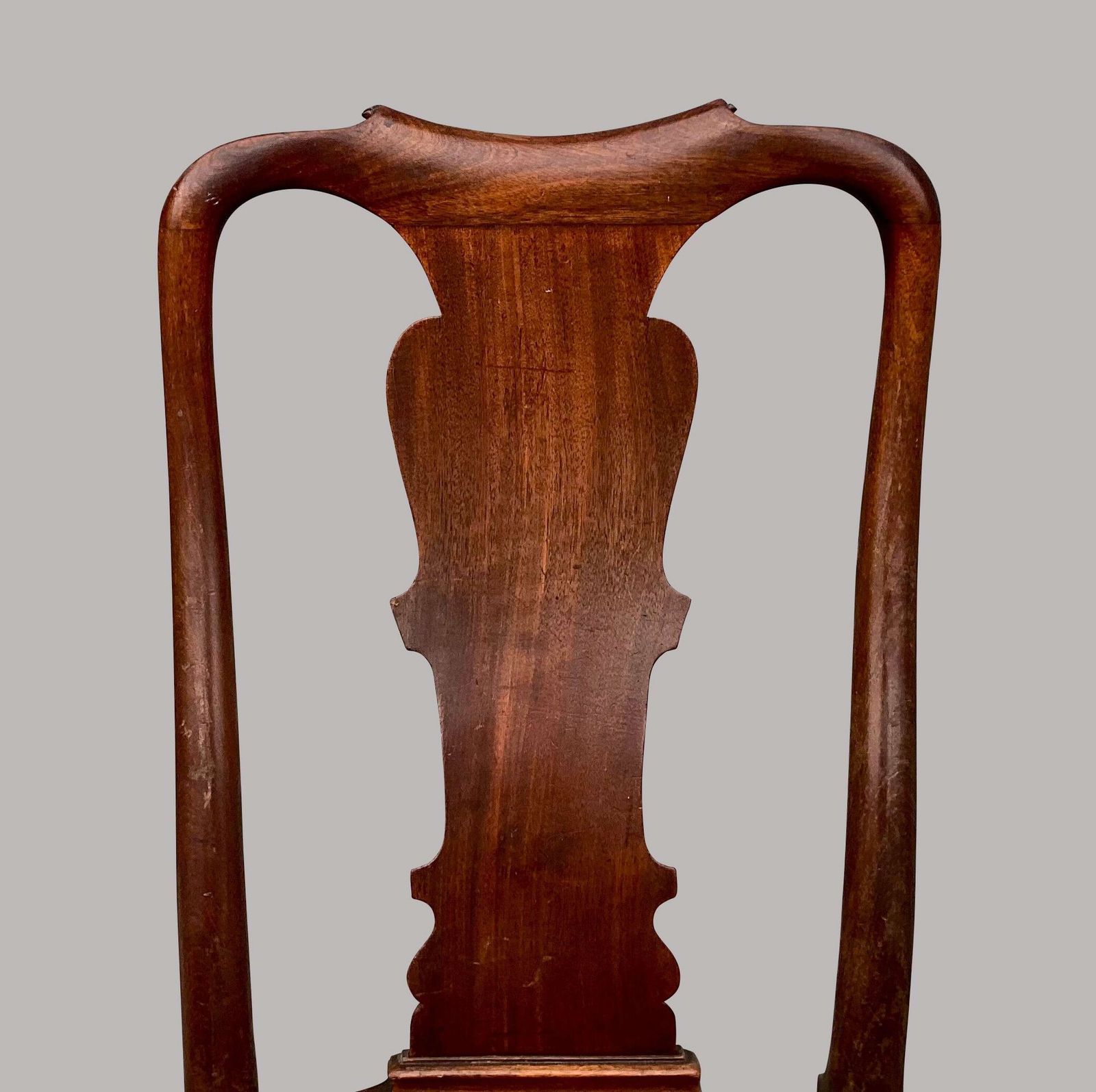 Handsome George II Red Walnut Set Of 6 Side / Dining Chairs photo vinterior