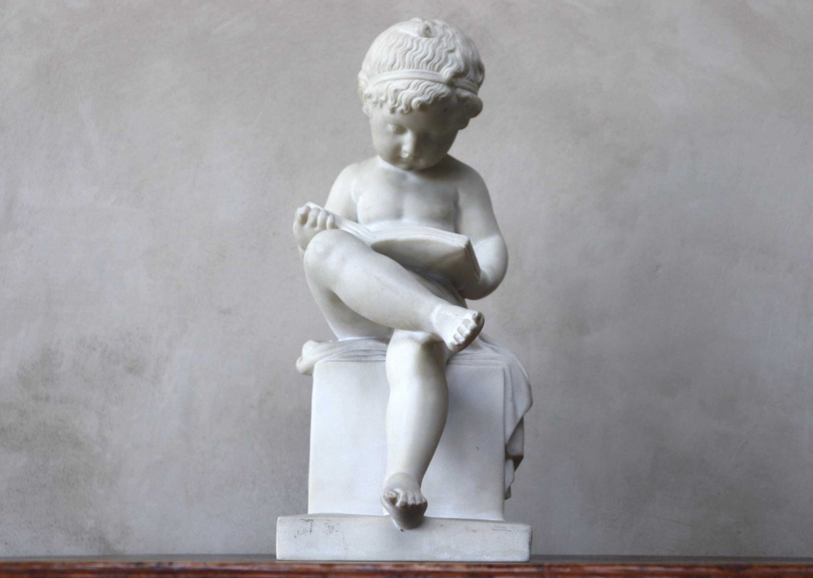 Classic Marble Statue Of A Reading Child Italian Neoclassical Sculpture Style (St.284)