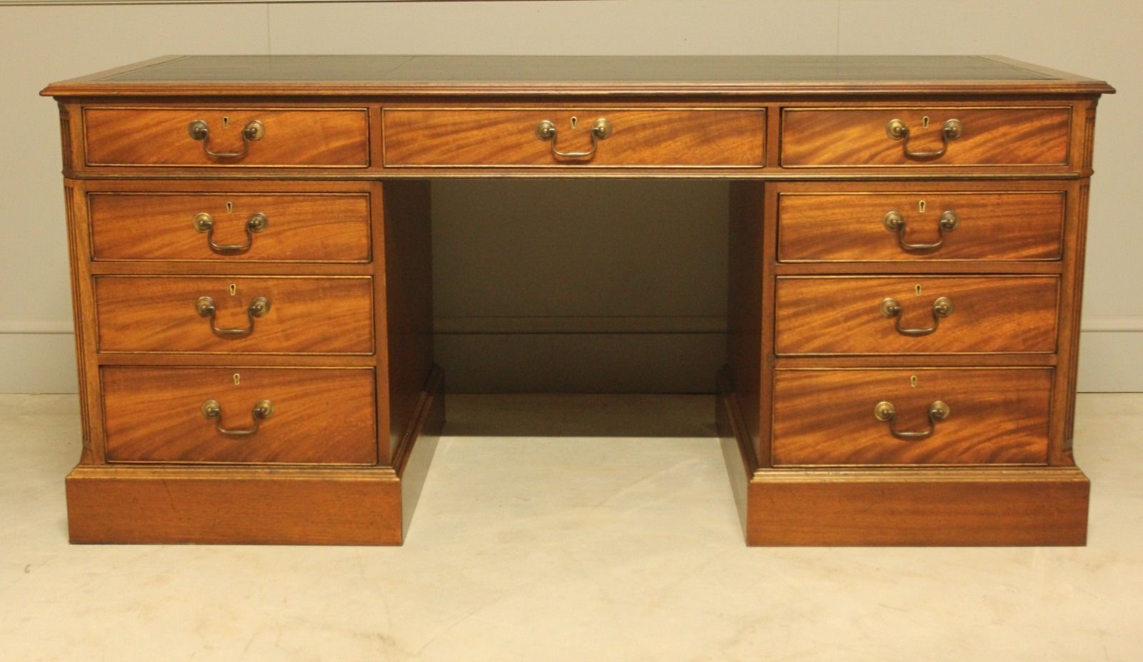 Early 20th Century Curl Mahogany Twin Pedestal Desk photo furniture